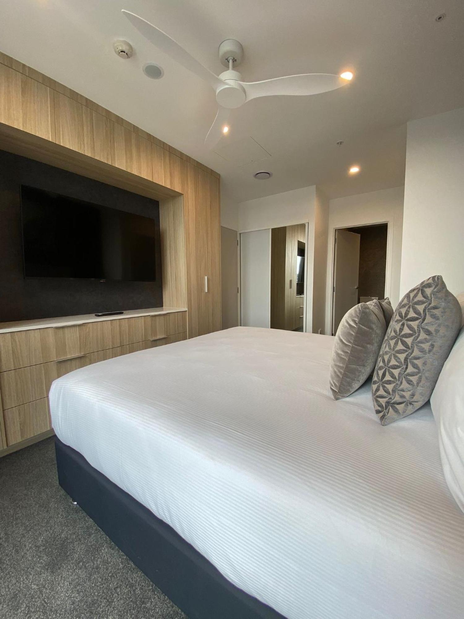 La Quinta By Wyndham Ellerslie Auckland Hotel Exterior photo