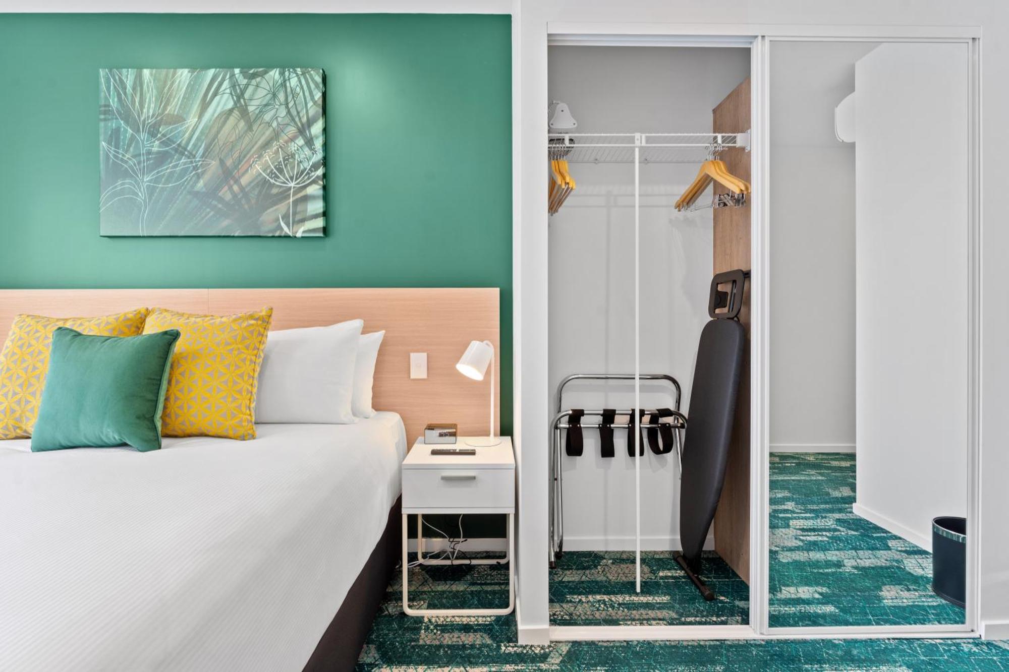 La Quinta By Wyndham Ellerslie Auckland Hotel Exterior photo